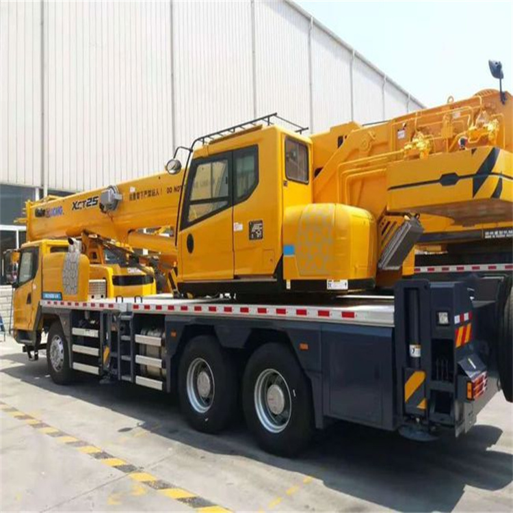 普陀离这最近出租吊车电话